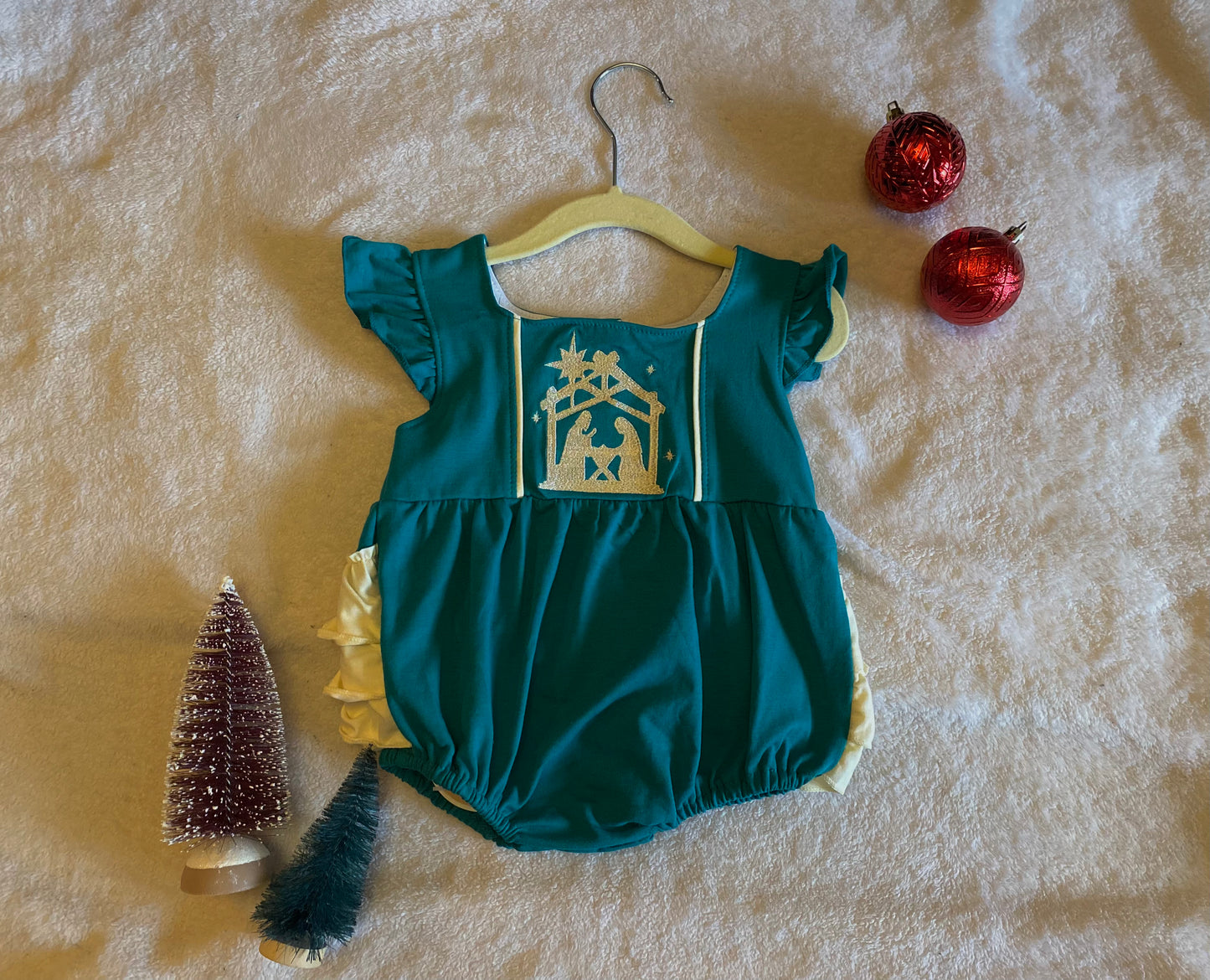 Green Nativity Bubble
